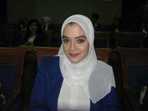 Rina Fahmi Idris Rina Fahmi Idris