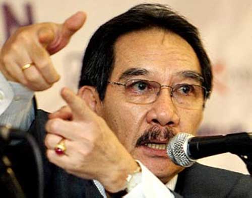 Antasari Azhar (AA)