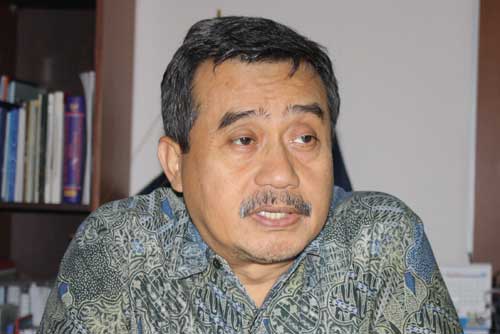 Sekretaris Dirjen Industri Unggulan Berbasis Teknologi (IUBTT) Kementerian Perindustrian Syarif Hidayat Sekretaris Dirjen Industri Unggulan Berbasis Teknologi (IUBTT) Kementerian Perindustrian Syarif Hidayat