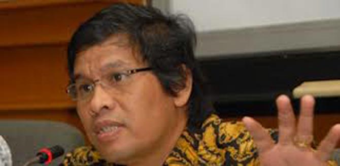 Ketua Otorita Asahan Efendi Sirait