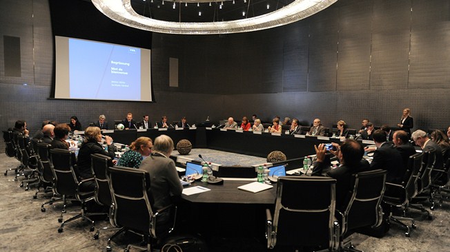 Suasana sidang komisi di kantor FIFA (fifa.com)