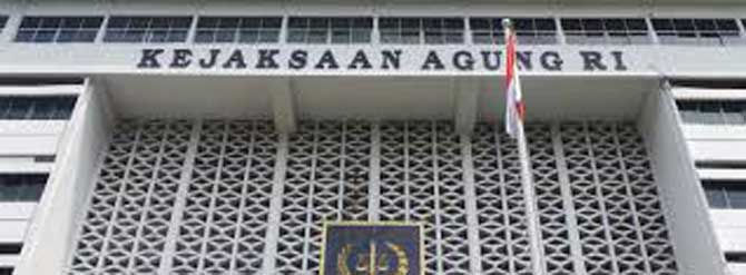 041114-hukum2-