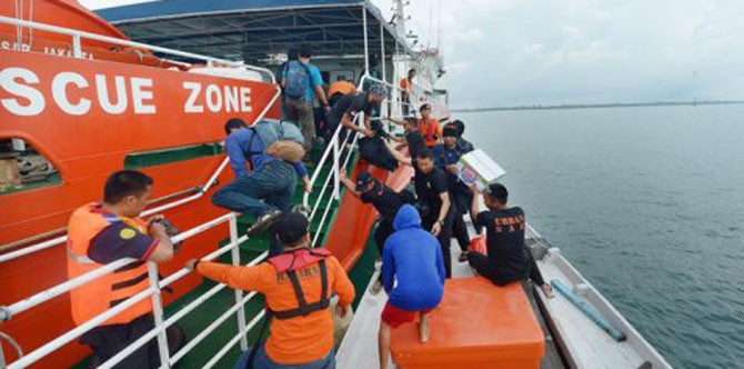 pencarian-airasia-qz8501