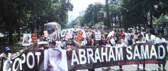 sterilkan-kpk-dari-politik-