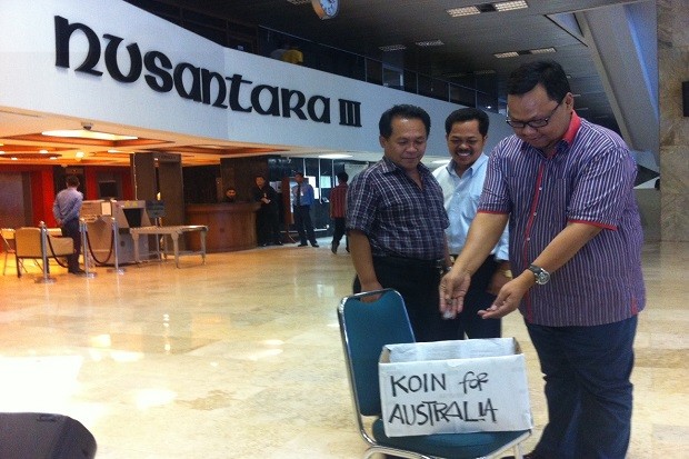 anggota-dpr-ikut-sumbang-koin-untuk-australia-jHw