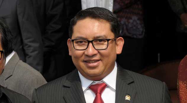 068338400_1414153050-Fadli_