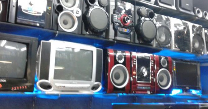 151840420130828-141414780x3