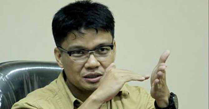 Andi-Irman-Putra-Sidin
