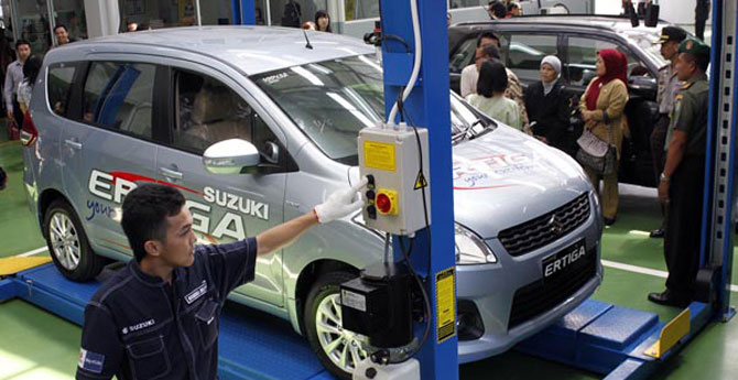 SUZUKI