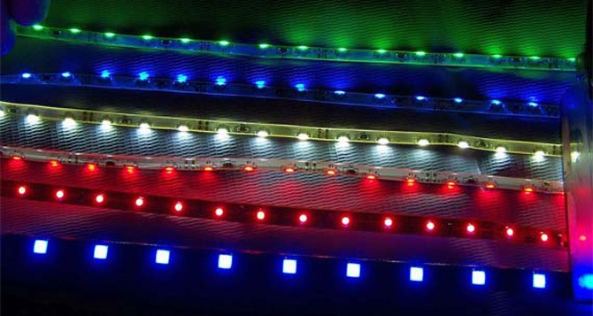 20110818-LED_1