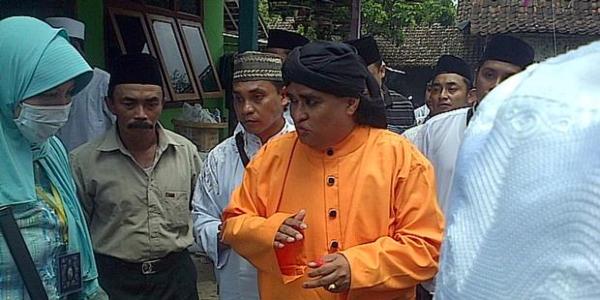 dimas_kanjeng_taat_pribadi